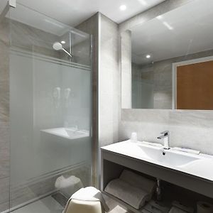 Habitación con Cama King